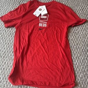 Cincinnati Reds Nike MLB Graphic T-Shirt Red Cincy New Small Cincy Back